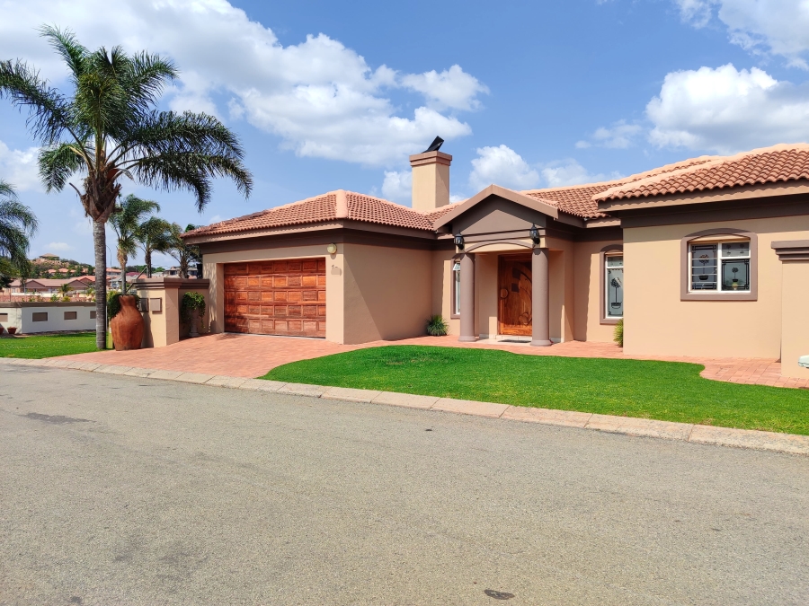 3 Bedroom Property for Sale in Wilkoppies North West